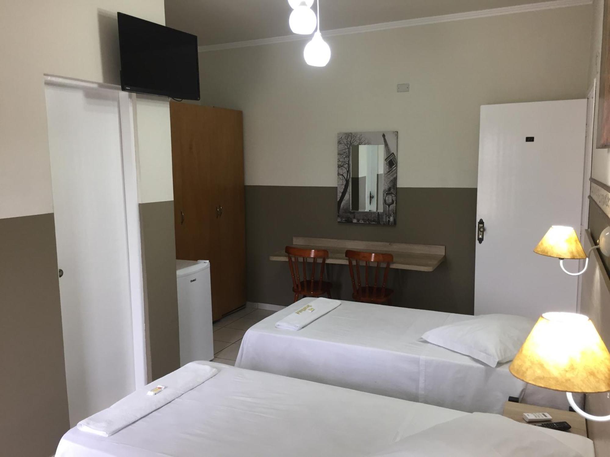 Smart Hotel 雷吉斯特鲁 客房 照片