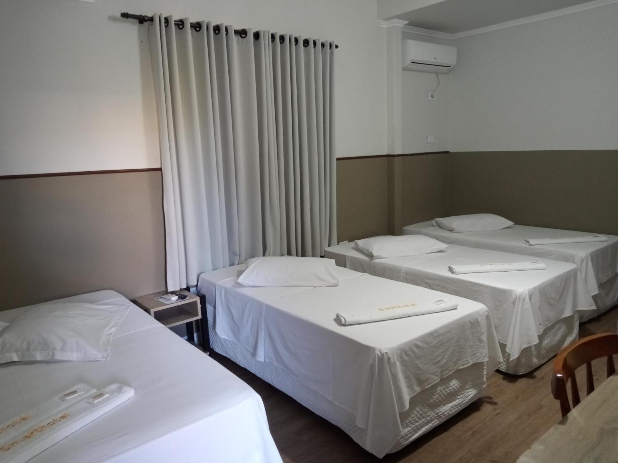 Smart Hotel 雷吉斯特鲁 客房 照片