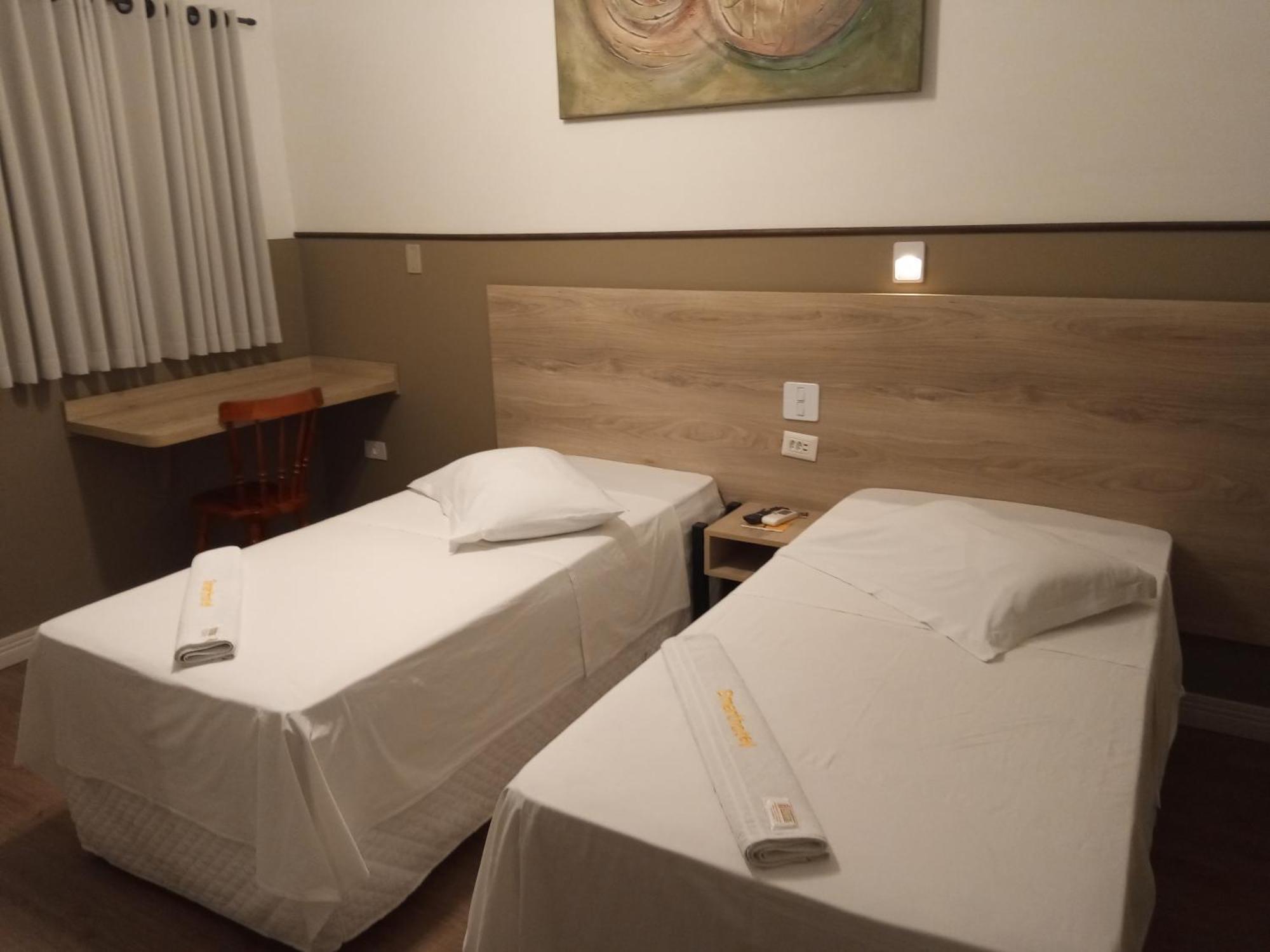Smart Hotel 雷吉斯特鲁 客房 照片