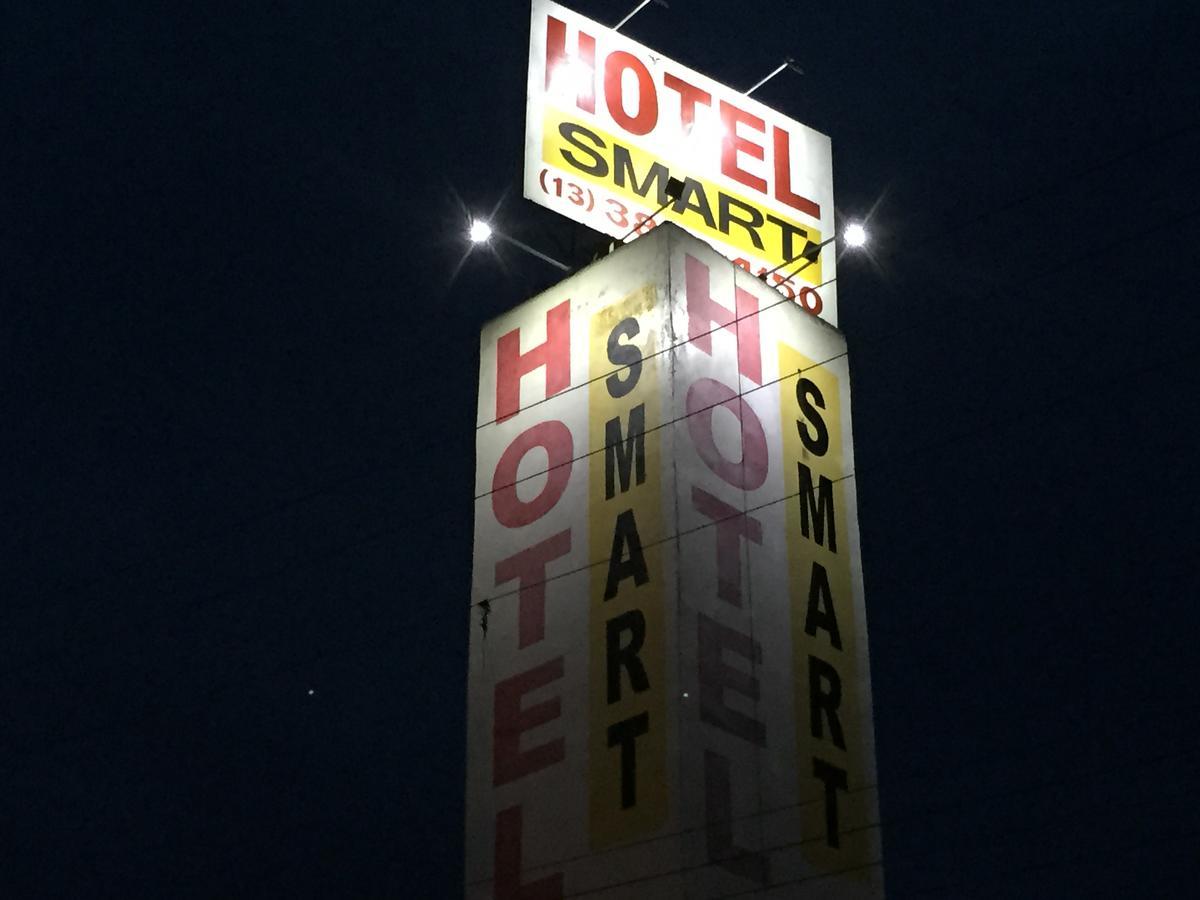 Smart Hotel 雷吉斯特鲁 外观 照片