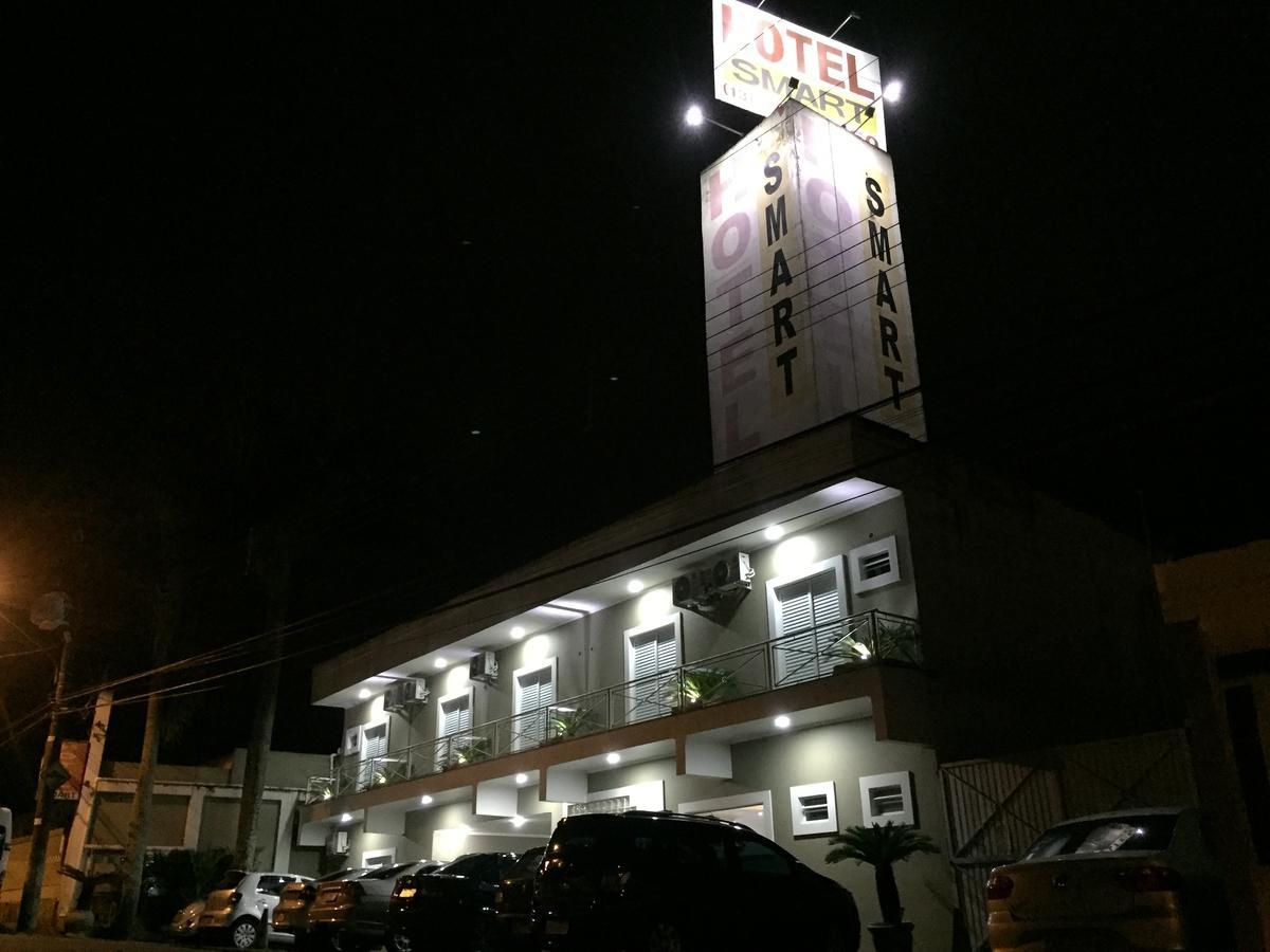 Smart Hotel 雷吉斯特鲁 外观 照片